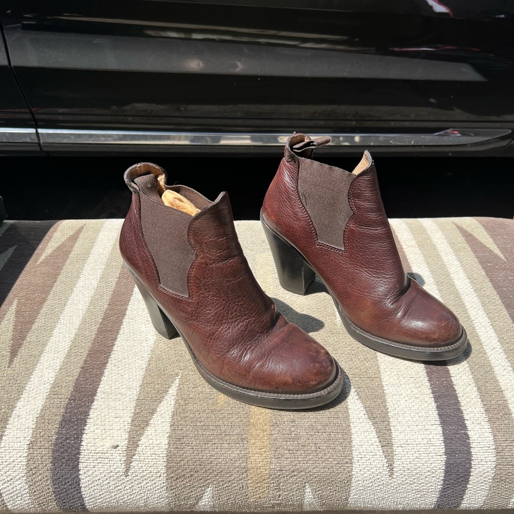 ACNE STUDIOS “Star” Brown Leather Ankle Boots